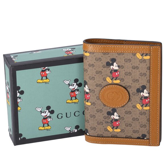 GUCCI x Disney GG Mickey Mouse Passport Holder Brown - Picture 1 of 4
